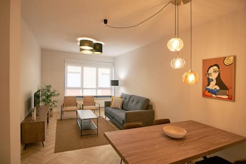 Top performing Airbnb: AT Los Arroyos: Apartment 2B in Ponferrada