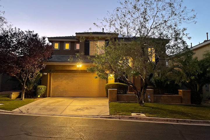 2 Story Summerlin Home - Las Vegas