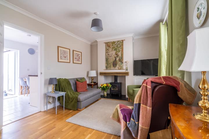Bath Road Retreat | 2 Bedrooms | Garden - Cheltenham