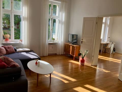 Successful Airbnb property: Oasis of well-being in a prime location in Berlin