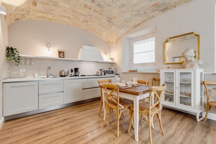 “Domus Trastevere” Luxury House