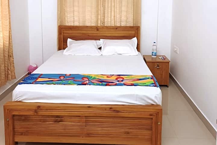 Საწოლი ოთახი ერთი 