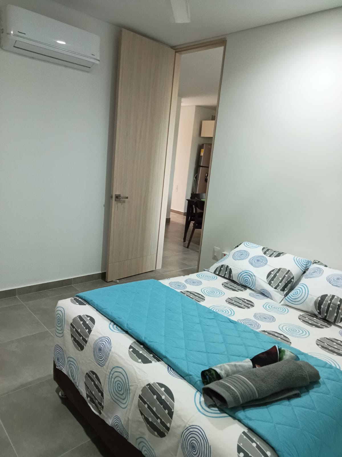 غرفة النوم 1