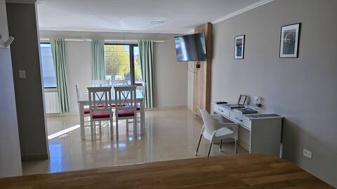 Apart 1, Condor Calafate.
