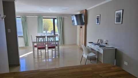 Apart 1, Condor Calafate.