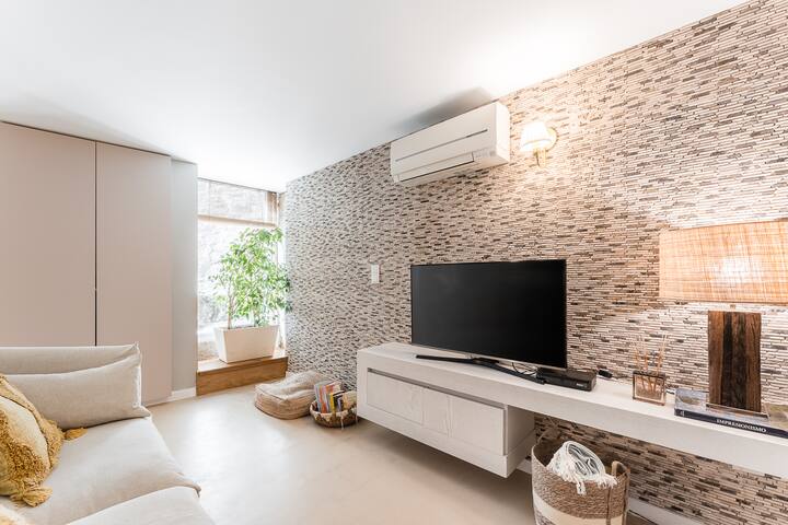 Victoria Project – House I – Private Parking gallery image 3