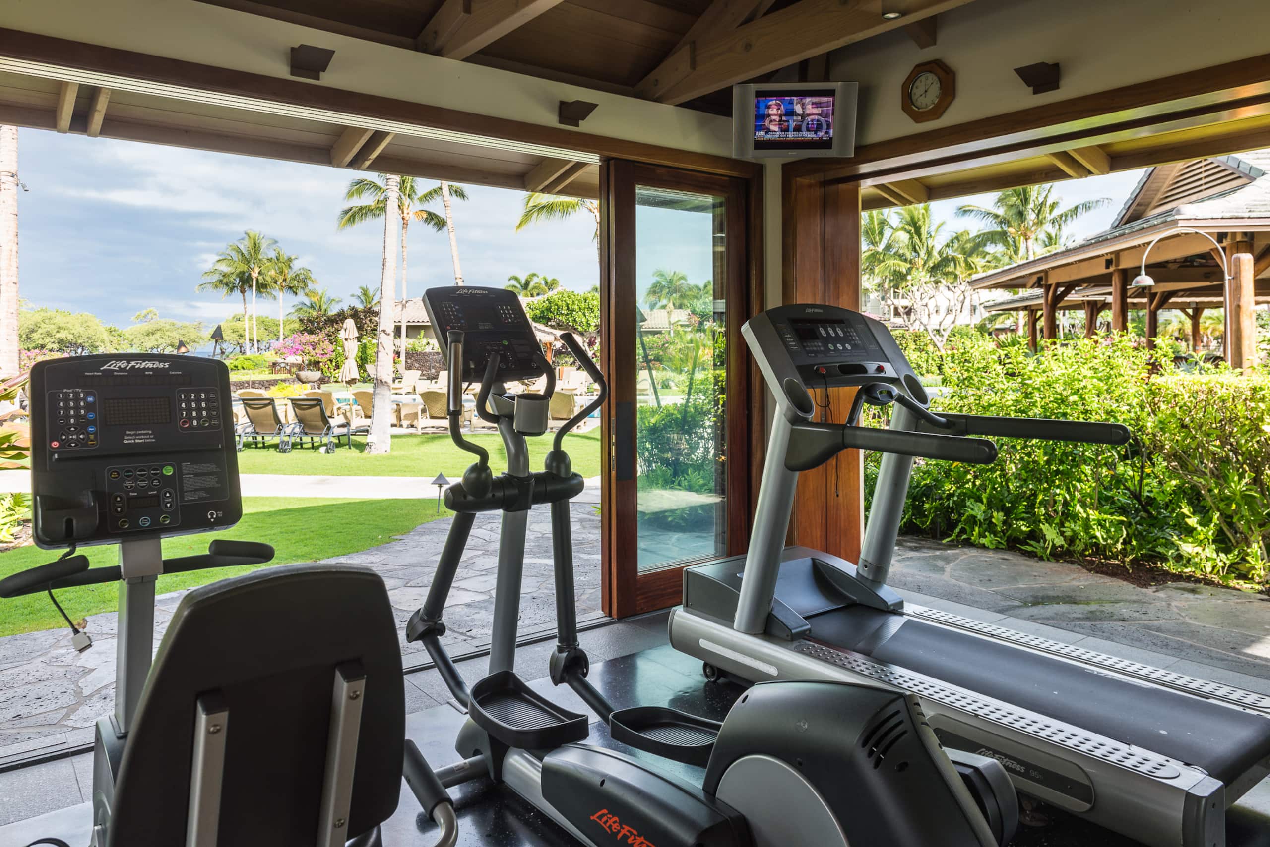 Luxury Kolea | Beach, Hilton Pool & Golf Passes - Image 47