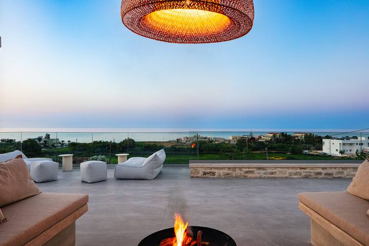 Sea view, Heated pool, Fire pit, 500m to the beach gallery image 3