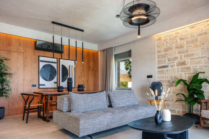 Sea view, Heated pool, Fire pit, 500m to the beach gallery image 5