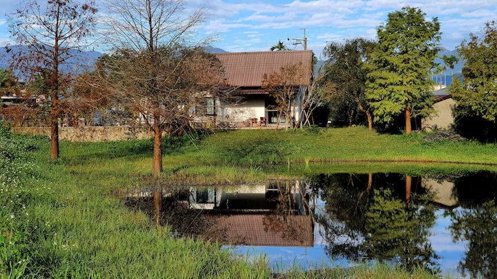 Shijin Manor. Private views surrounded by mountains and trees. Private and quiet villa.