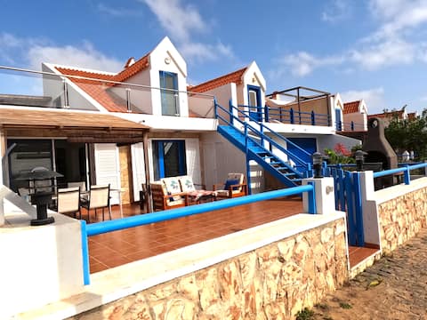 Ocean View - Front Line - 3 Bed/Bath Large Patio