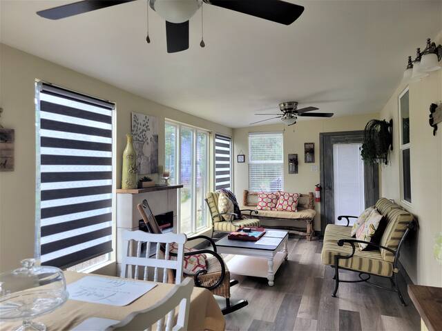 Berkshire Hathaway HomeServices managed Airbnb listing 3