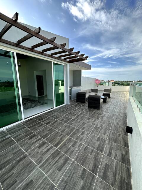 Ocean View Penthouse Apartment