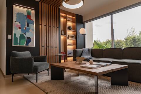 Modern Ground Floor Apartment with Terrace