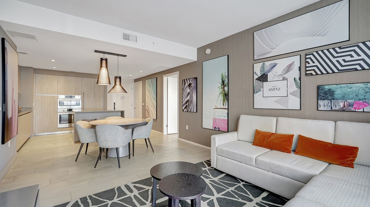 ✨ค้นพบ Hyde Beach House ไมอามี เพลิดเพลินกับการใช้ชีวิตสุดหรูพร้อมวิวทะเล สระว่ายน้ำสไตล์รีสอร์ท ศูนย์ออกกำลังกาย และเข้าถึงชายหาดได้โดยตรงเพื่อการพักผ่อนสุดพิเศษในฟลอริดาตอนใต้