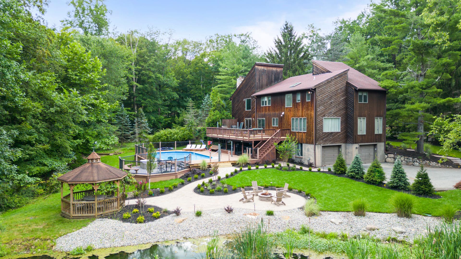 Upper Saddle River Resort w Pool, Hot Tub & Lake