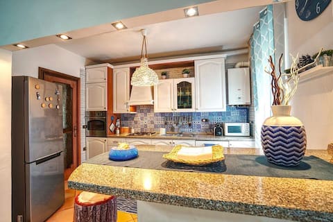 Airbnb con migliori performance: SILVI {TE} Lovely apartment 300 m from the sea a Teramo