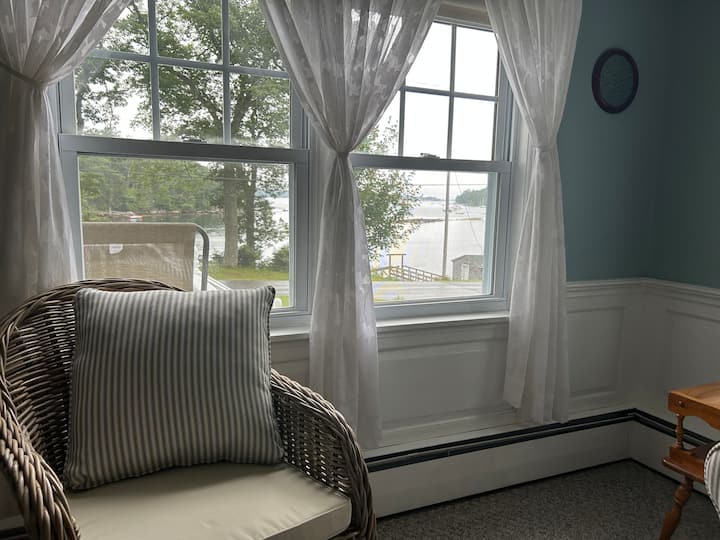 Delano House - Dog Friendly & Ev Charger Onsite - Boothbay, ME