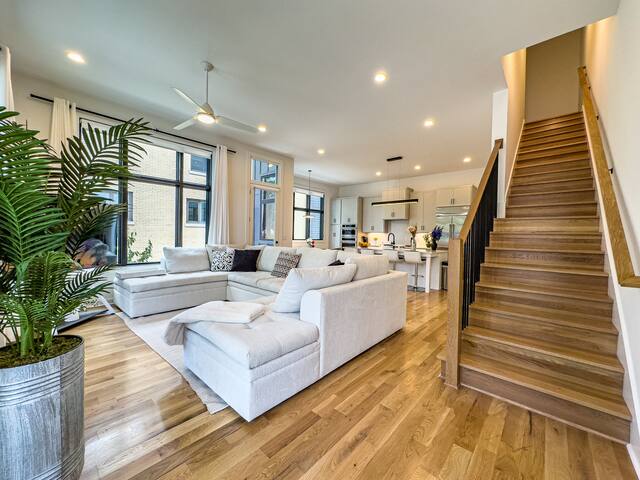 Music Row Luxury Townhome Unit B gallery image 5