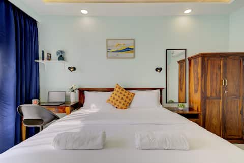 Coral BnB Luxe 2 BHK | 2 km to BITS | Pool Access