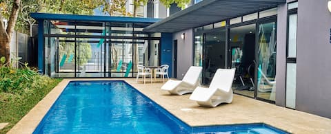 Exclusive & Fully Equipped Apt.