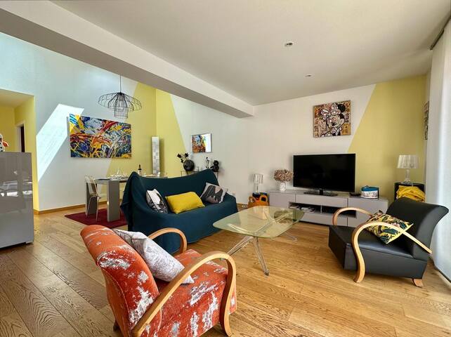 Villa centre ville avec piscine gallery image 2