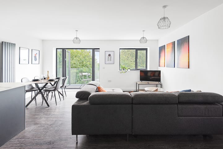 Garden View By Mycityhaven - Clifton