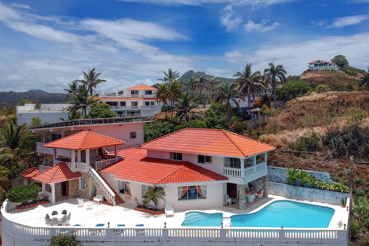 Stunning Villa With Amazing View - Puerto Plata