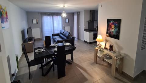Luxury apartment in the center of Chassieu