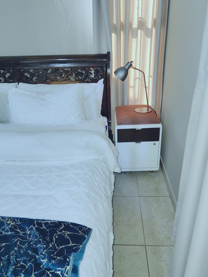 საძინებელი 1