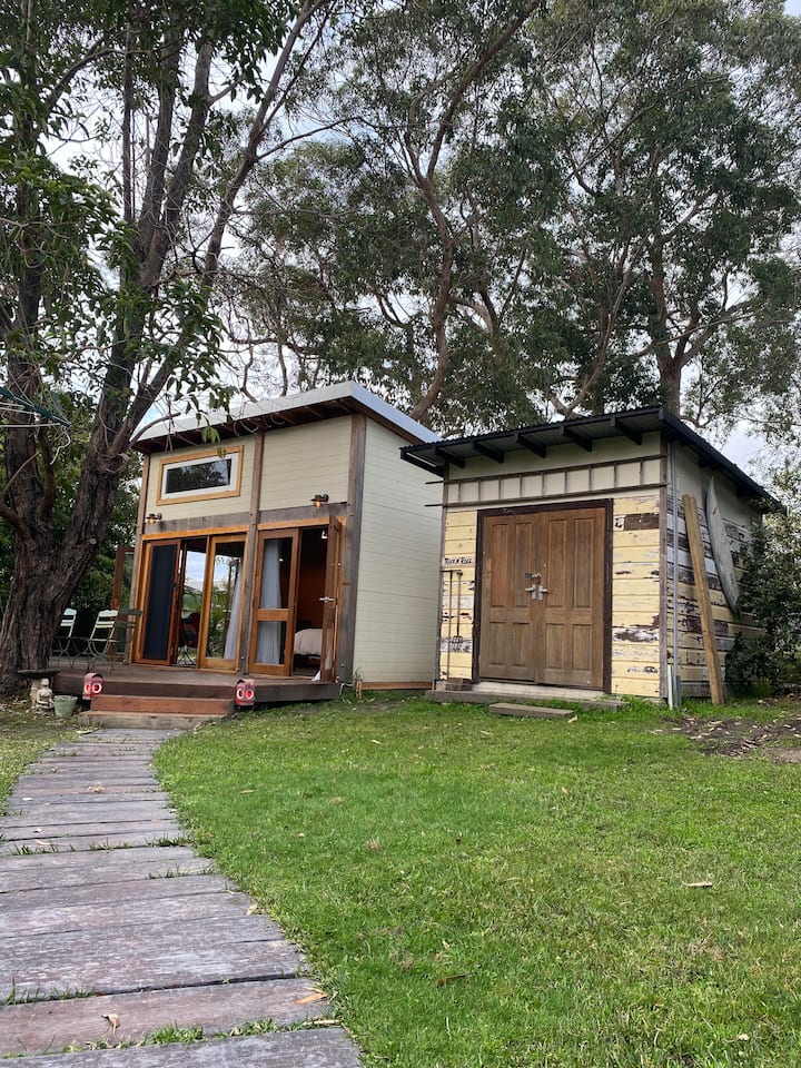 "The Studio" West Winds