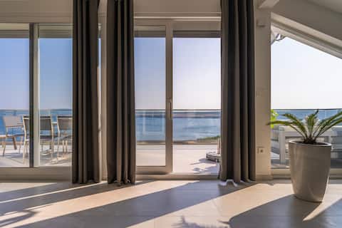 Loft seaview Penthouse Jadranovo