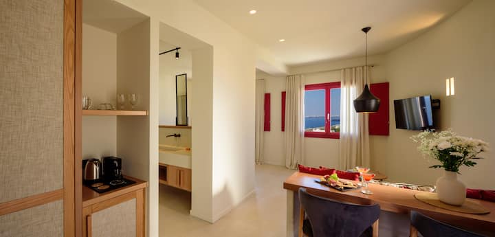 Magnífica suite con piscina privada y jacuzzi climatizado