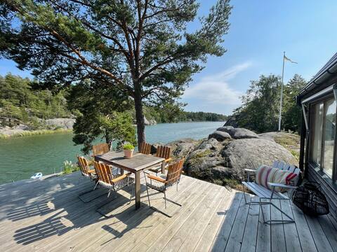 Unique lake home by the sea
