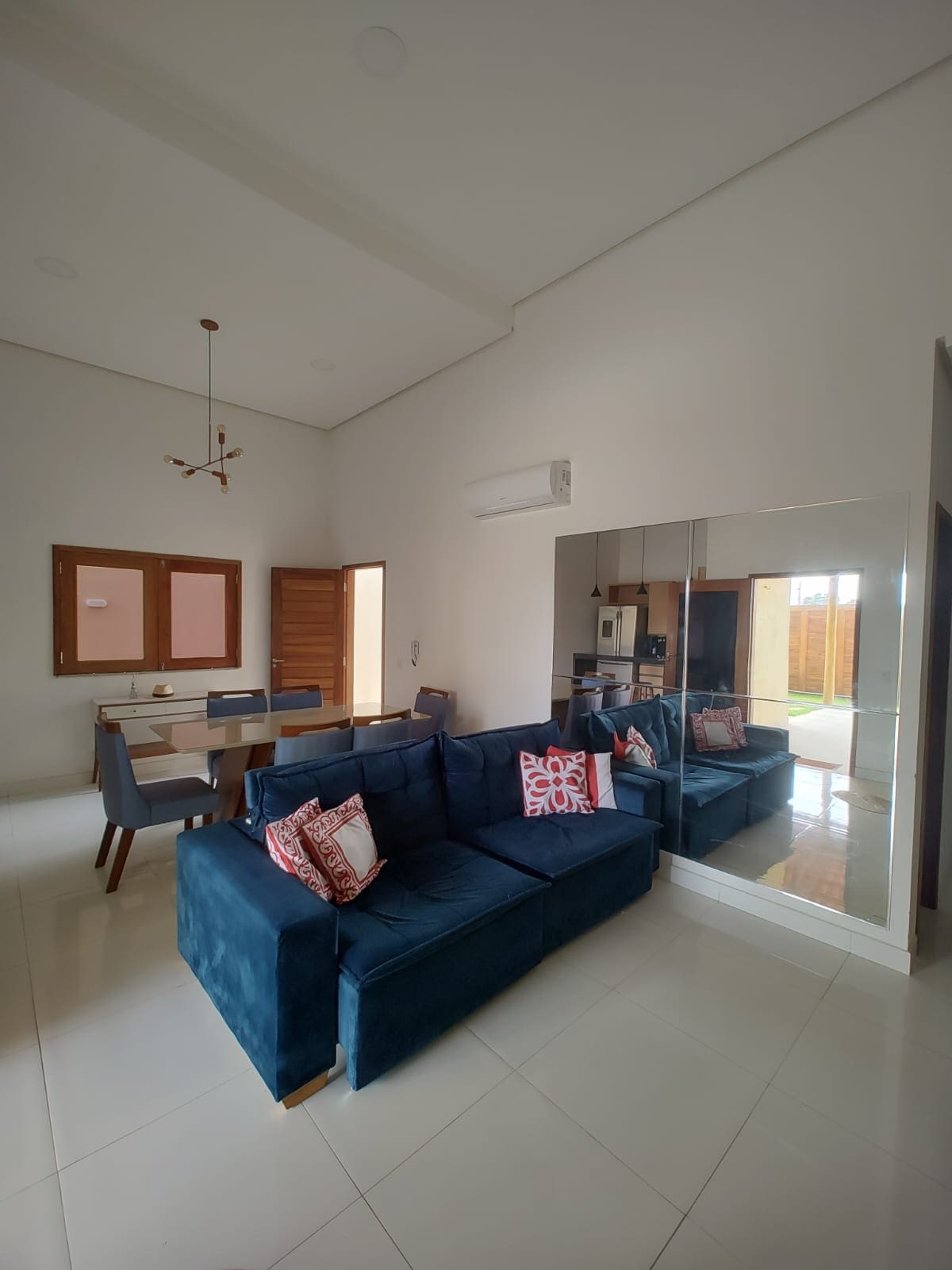 Imóvel de sucesso: Casa Amarela-Structure and Comfort 300 meters from the beach. em Cruz