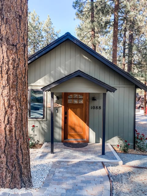 Edelweiss Haus! |Sauna|Firepit|AC|EV+|Dogs OK|