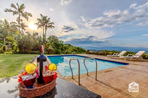 New TopSpot with the Best View of Old Caldas!