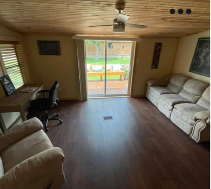 Lake Conroe Lodge - Willis, TX