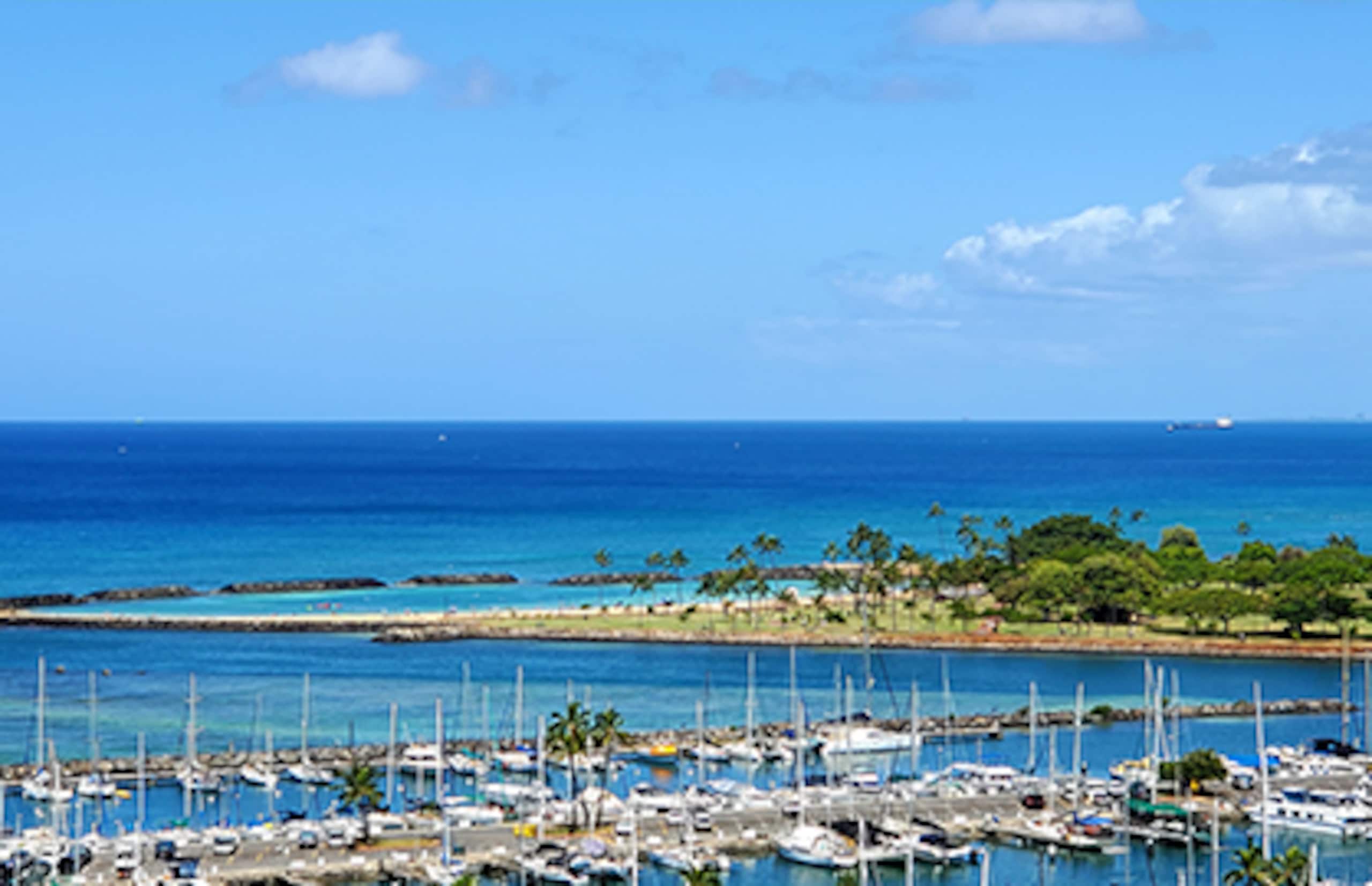 Ilikai Waikiki Resort Condo Sleeps 5 +Free Parking - Image 19