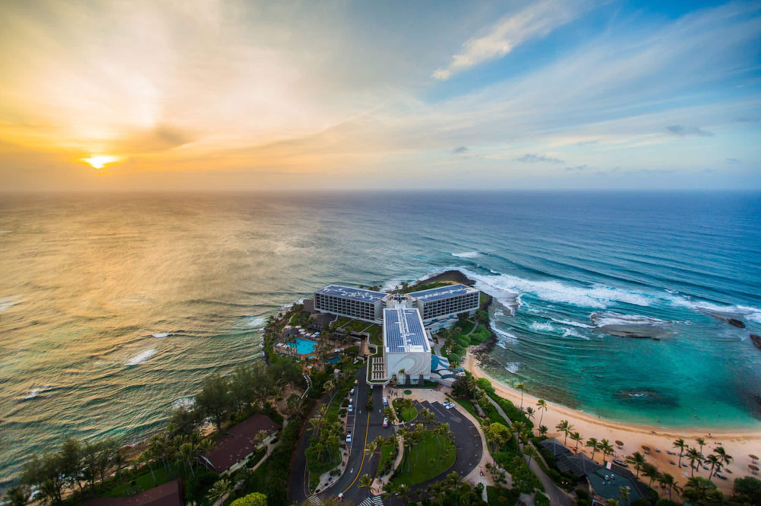 Lava Hale: North Shore, Oahu - Image 16