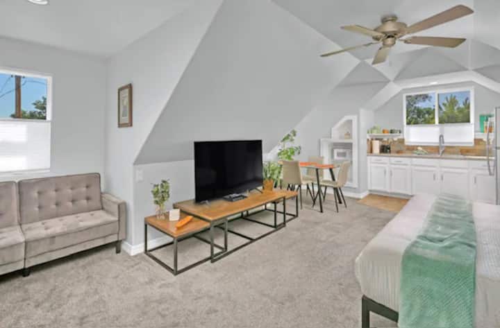 Bluesky Loft Loveland - Loveland, CO