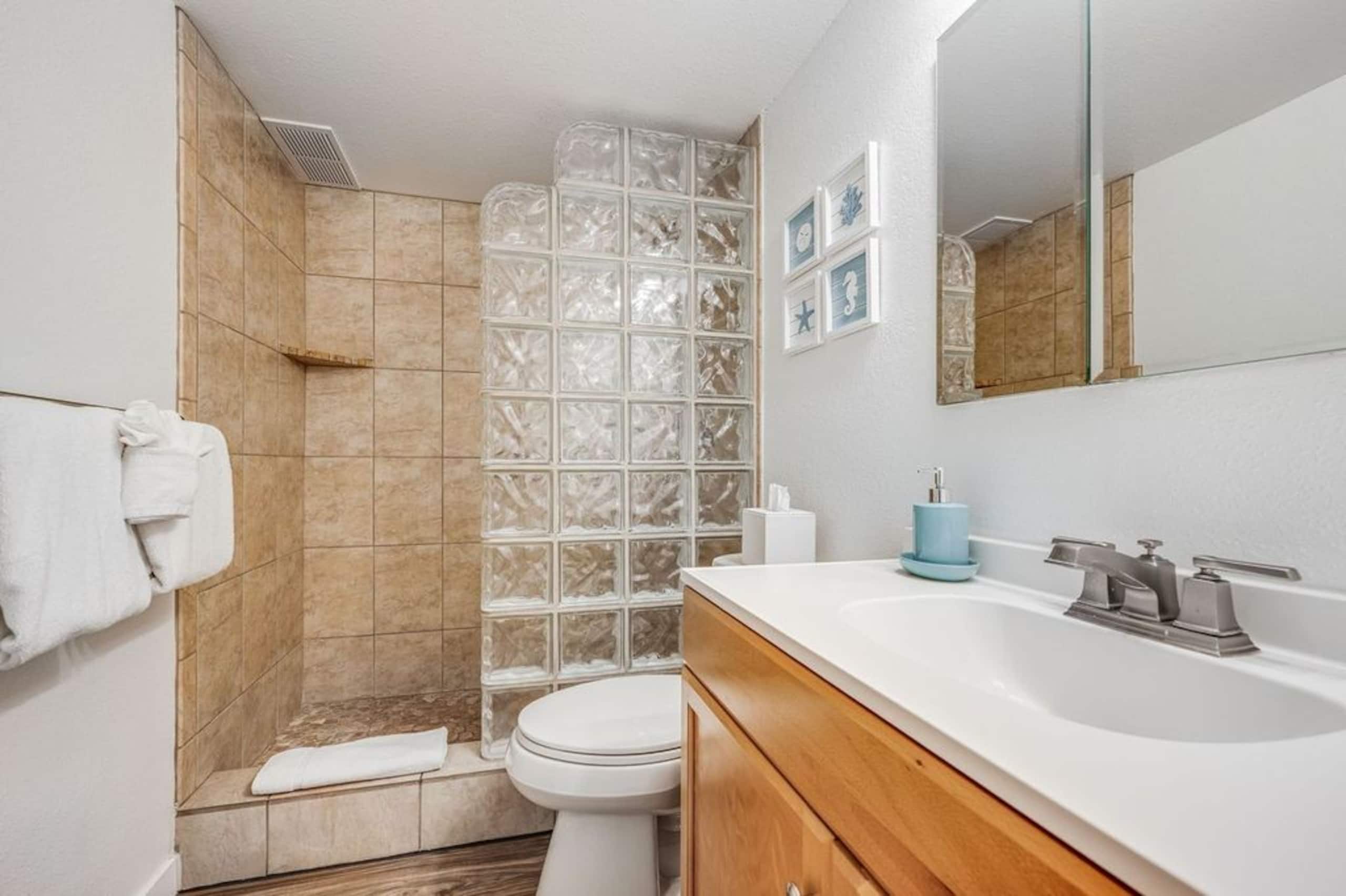 Condo in Wailuku · ★4.9 · 1 bedroom · 1 bed · 1 bath - Image 28