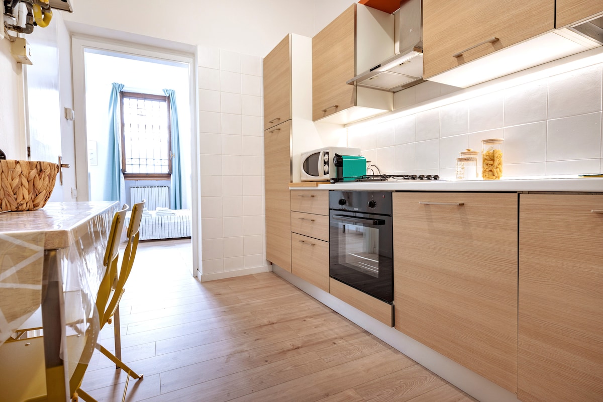 Popular Airbnb listing: Monza Cozy Apartment in City Center in Monza