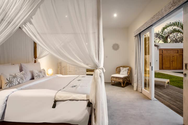 Escape to luxury: your private sanctuary awaits in our stunning bedroom villa