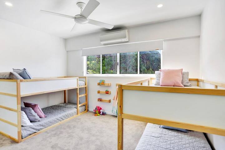 Luxury Ocean View Property gallery image 4