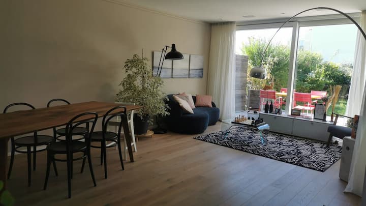 Modern, Quiet House With View - Basilea