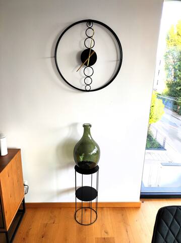 Penthouse Blick UNO und Kaiserw. gallery image 5