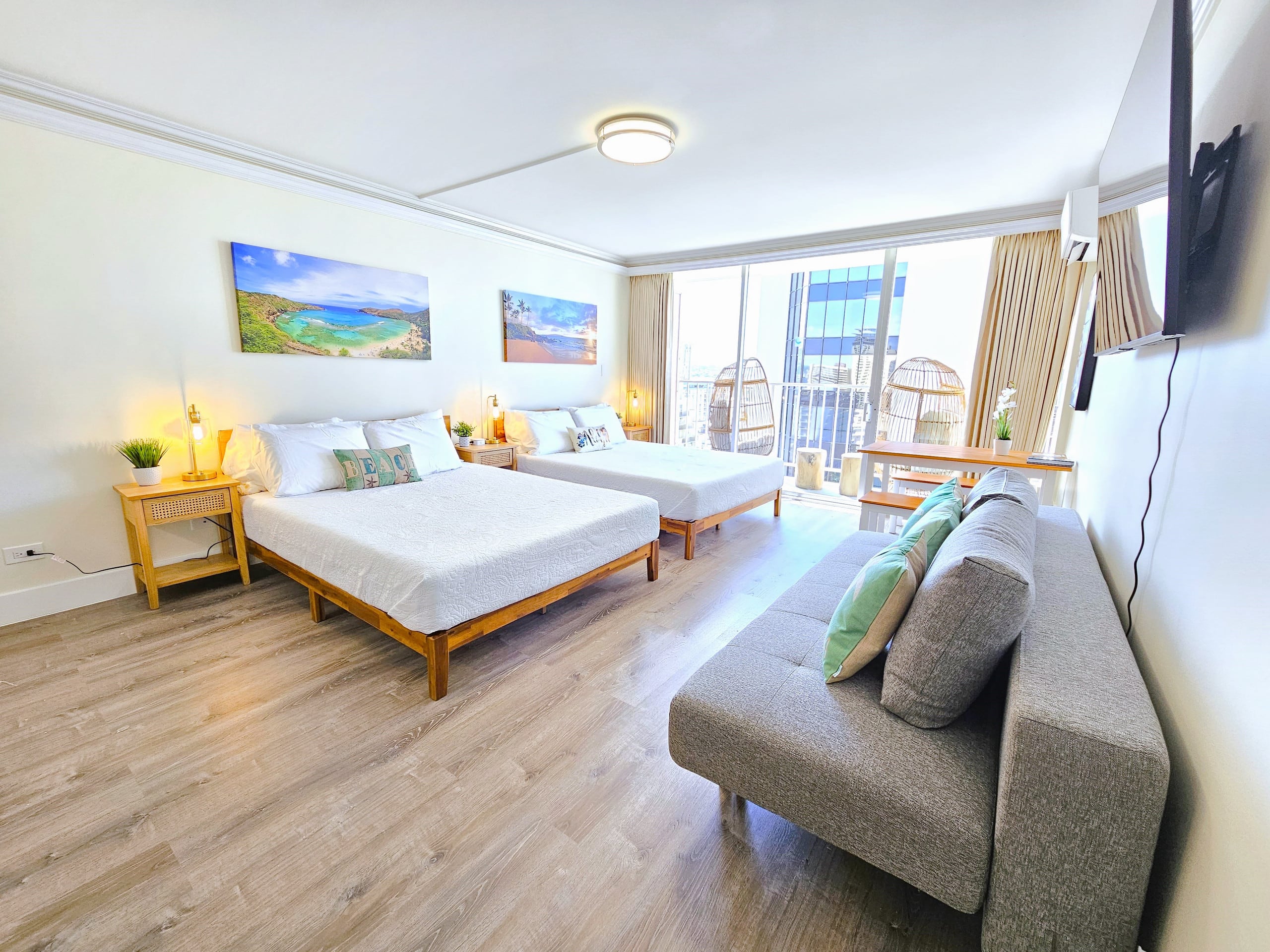 Free Parking! Remodeled! View! - Photo 1