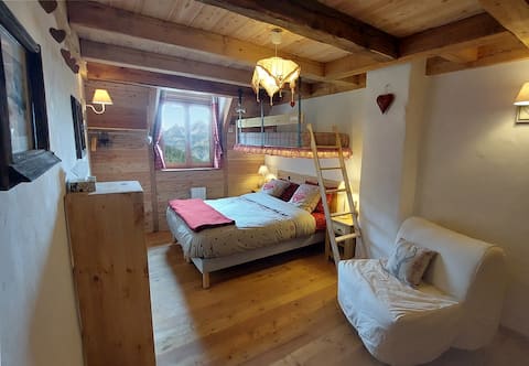 Le Melezin: room in Agritourisme Ferran
