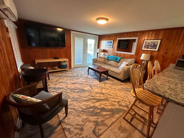Tranquil Oceanfront Retreat On The Beach - Wrightsville Beach, NC